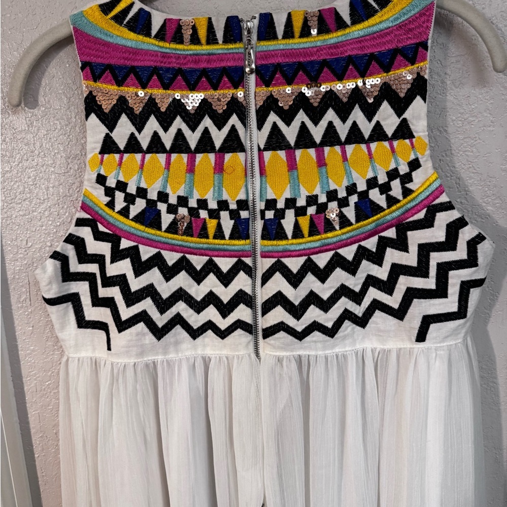 White Pleated A-Line Maxi Dress Resort Wear - Picture 5 of 6